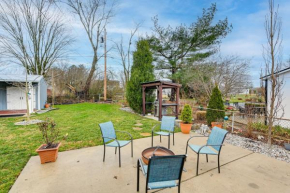 Family-Friendly Home with Yard 27 Mi to Nashville!